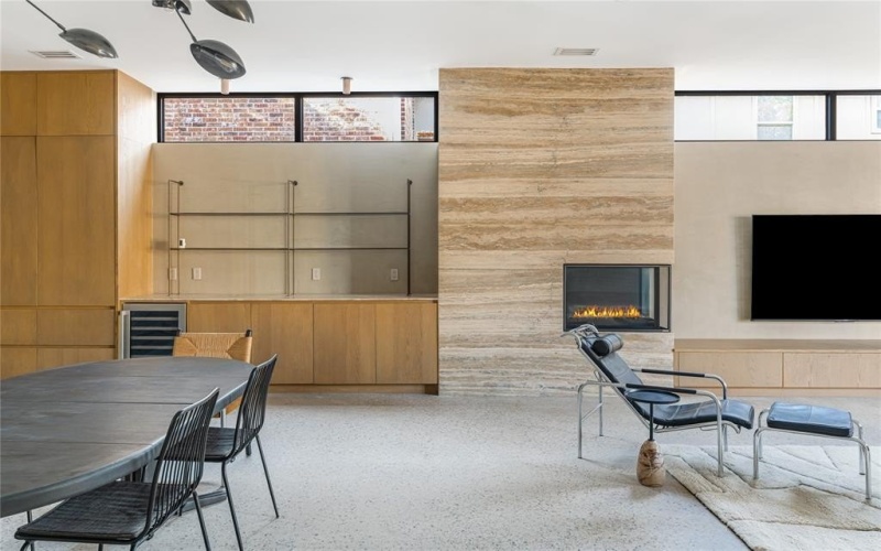 6145 Llano Avenue, Dallas, TX 75214, 5 Bedrooms Bedrooms, ,6 BathroomsBathrooms,Residential,For Sale,6145 Llano Avenue,0,21194071