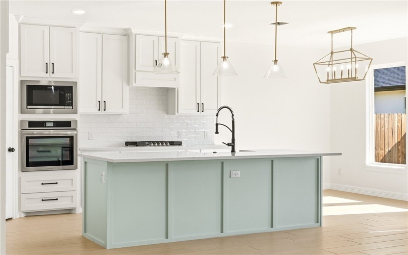 1815 Spoonbill Drive, Portland, TX 78374, 4 Habitaciones Habitaciones , ,3 BañosBaños,Residential,En Venta,1815 Spoonbill Drive,0,471701