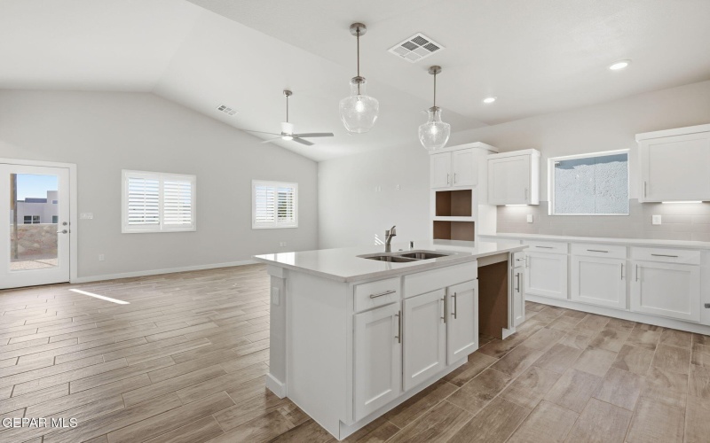 12924 Tatenhill Drive, El Paso, TX 79928, 4 Bedrooms Bedrooms, ,1 BathroomBathrooms,Residential,For Sale,12924 Tatenhill Drive,0,921308