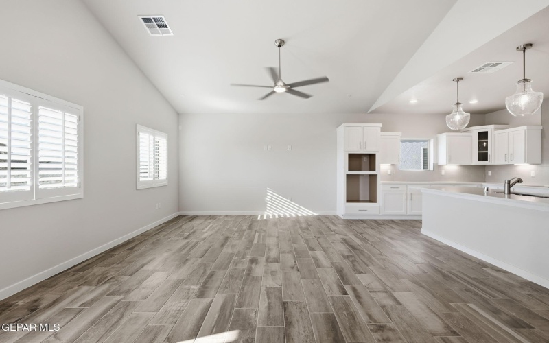 12924 Tatenhill Drive, El Paso, TX 79928, 4 Bedrooms Bedrooms, ,1 BathroomBathrooms,Residential,For Sale,12924 Tatenhill Drive,0,921308