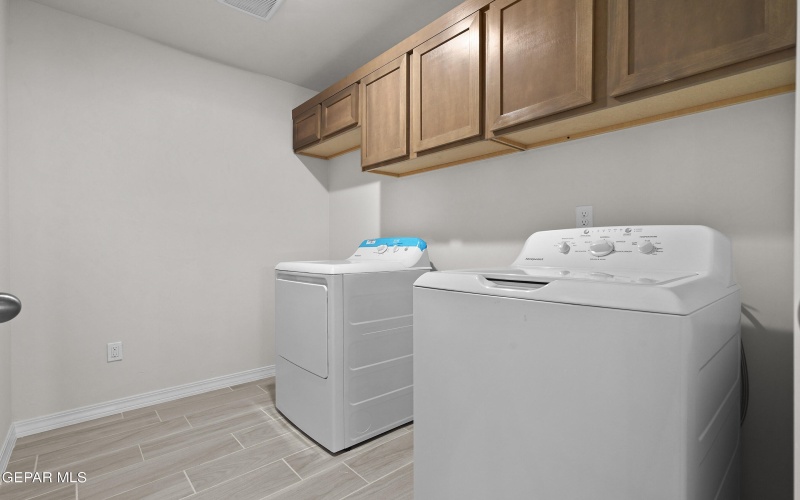 5004 ALYSSA JADE Street, El Paso, TX 79938, 4 Habitaciones Habitaciones , ,3 BañosBaños,Residential,En Venta,5004 ALYSSA JADE Street,0,938724