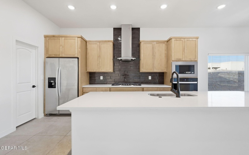 13208 Nacho Alvarado Drive, El Paso, TX 79927, 5 Bedrooms Bedrooms, ,5 BathroomsBathrooms,Residential,For Sale,13208 Nacho Alvarado Drive,0,939184