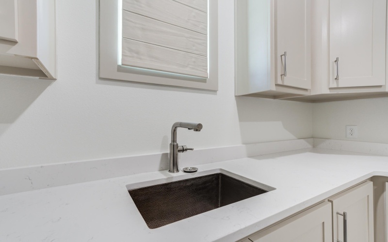 612 N 9th Street, Wolfforth, TX 79382, 4 Bedrooms Bedrooms, ,3 BathroomsBathrooms,Residential,For Sale,612 N 9th Street,0,202602733