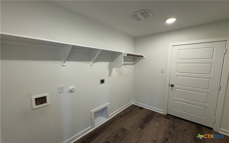 2024 Filmore Cove, Temple, TX 76504, 3 Bedrooms Bedrooms, ,2 BathroomsBathrooms,Residential,For Sale,2024 Filmore Cove,0,605903