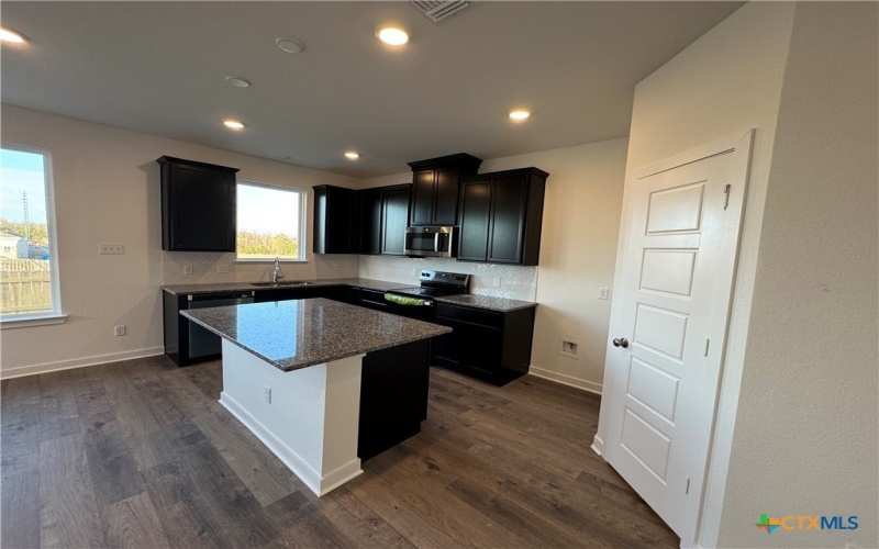 2024 Filmore Cove, Temple, TX 76504, 3 Bedrooms Bedrooms, ,2 BathroomsBathrooms,Residential,For Sale,2024 Filmore Cove,0,605903