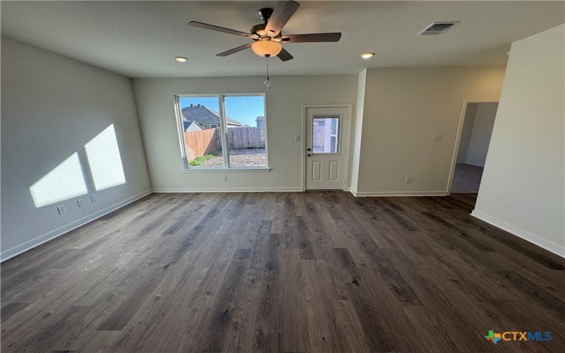 2108 Meridian Loop, Temple, TX 76504, 3 Bedrooms Bedrooms, ,2 BathroomsBathrooms,Residential,For Sale,2108 Meridian Loop,0,605909