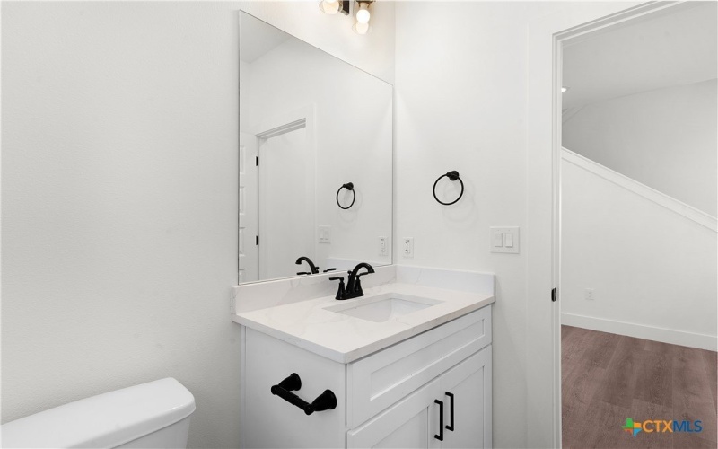 105 Carmen Cove, Burnet, TX 78611, 4 Bedrooms Bedrooms, ,3 BathroomsBathrooms,Residential,For Sale,105 Carmen Cove,0,605965