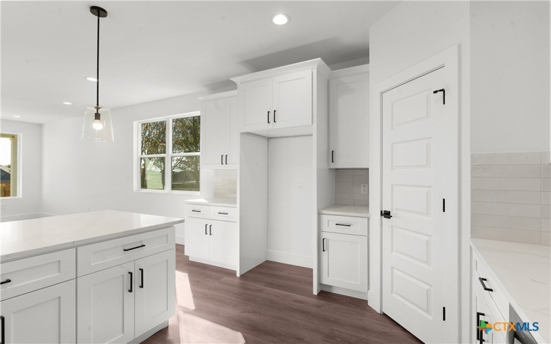 105 Carmen Cove, Burnet, TX 78611, 4 Bedrooms Bedrooms, ,3 BathroomsBathrooms,Residential,For Sale,105 Carmen Cove,0,605965