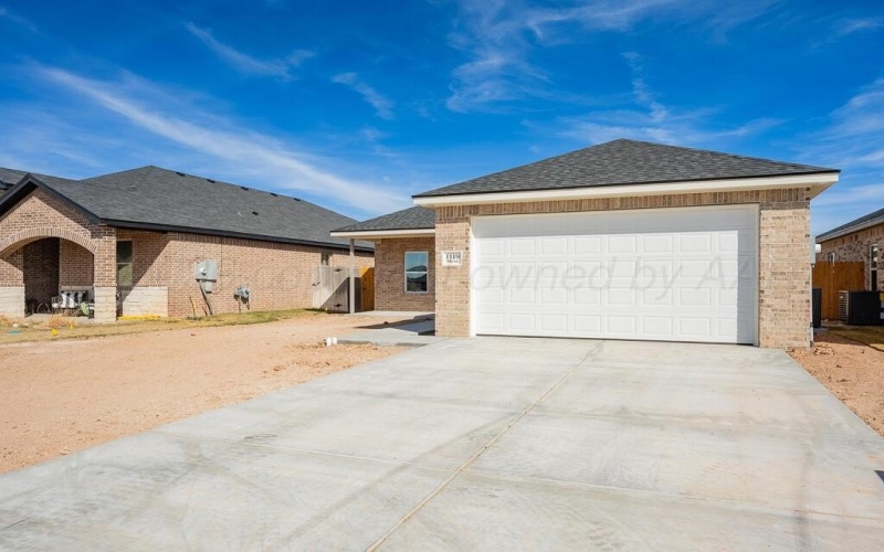 1119 Mesa, Hereford, TX 79045, 3 Bedrooms Bedrooms, ,2 BathroomsBathrooms,Residential,For Sale,1119 Mesa,0,26-1880