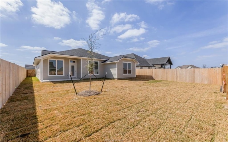 3577 Pointe du Hoc Loop, Bryan, TX 77808, 3 Bedrooms Bedrooms, ,2 BathroomsBathrooms,Residential,For Sale,3577 Pointe du Hoc Loop,0,26002570