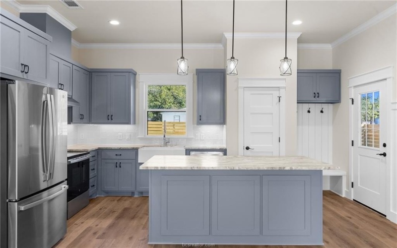 610 E Englewood Street, Franklin, TX 77856, 3 Bedrooms Bedrooms, ,2 BathroomsBathrooms,Residential,For Sale,610 E Englewood Street,0,26002573