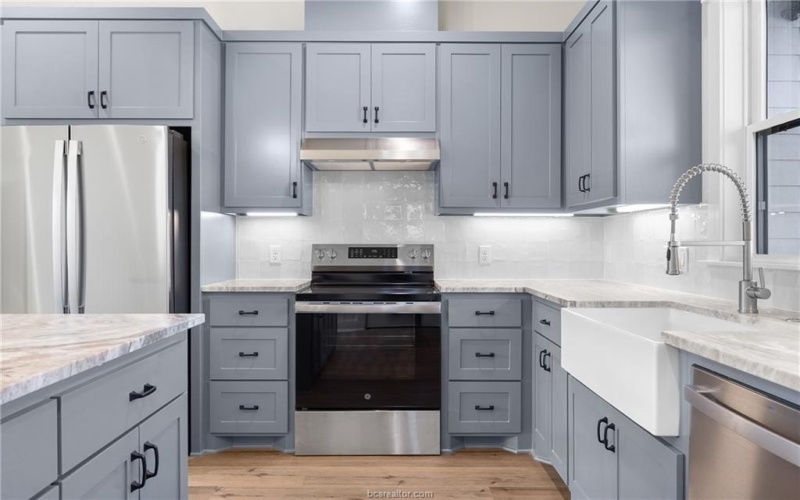 610 E Englewood Street, Franklin, TX 77856, 3 Bedrooms Bedrooms, ,2 BathroomsBathrooms,Residential,For Sale,610 E Englewood Street,0,26002573