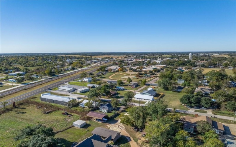 610 E Englewood Street, Franklin, TX 77856, 3 Bedrooms Bedrooms, ,2 BathroomsBathrooms,Residential,For Sale,610 E Englewood Street,0,26002573