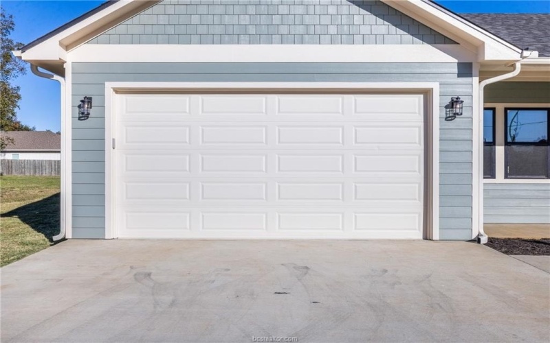 610 E Englewood Street, Franklin, TX 77856, 3 Bedrooms Bedrooms, ,2 BathroomsBathrooms,Residential,For Sale,610 E Englewood Street,0,26002573