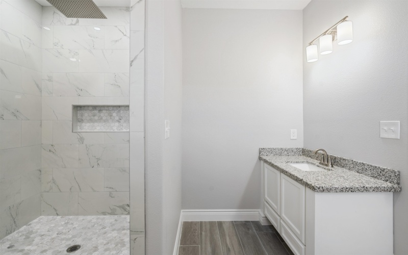 156 Kenwood, Del Rio, TX 78840, 4 Bedrooms Bedrooms, ,2 BathroomsBathrooms,Residential,For Sale,156 Kenwood,0,208236