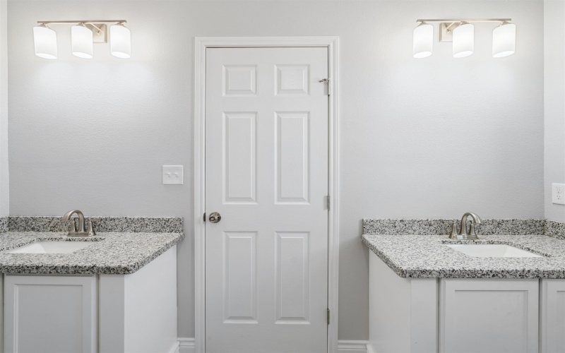 156 Kenwood, Del Rio, TX 78840, 4 Bedrooms Bedrooms, ,2 BathroomsBathrooms,Residential,For Sale,156 Kenwood,0,208236