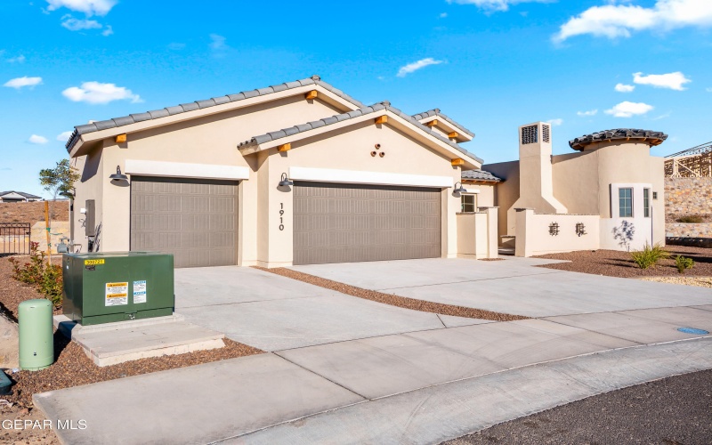 1910 Concho Court, El Paso, TX 79911, 4 Habitaciones Habitaciones , ,3 BañosBaños,Residential,En Venta,1910 Concho Court,0,939200