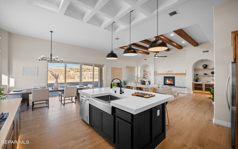 1910 Concho Court, El Paso, TX 79911, 4 Habitaciones Habitaciones , ,3 BañosBaños,Residential,En Venta,1910 Concho Court,0,939200