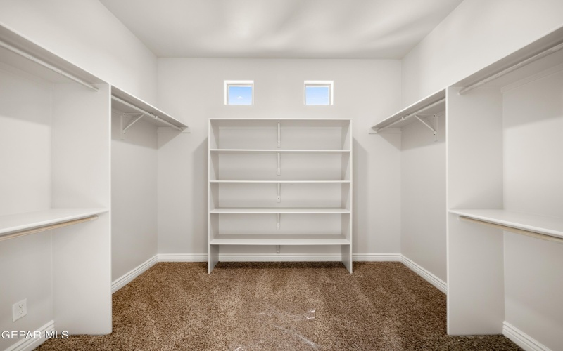 1910 Concho Court, El Paso, TX 79911, 4 Habitaciones Habitaciones , ,3 BañosBaños,Residential,En Venta,1910 Concho Court,0,939200