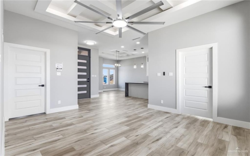 415 Serg Loop, Alamo, TX 78516, 3 Bedrooms Bedrooms, ,2 BathroomsBathrooms,Residential,For Sale,415 Serg Loop,0,496989