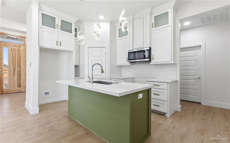 417 Serg Loop, Alamo, TX 78516, 3 Bedrooms Bedrooms, ,2 BathroomsBathrooms,Residential,For Sale,417 Serg Loop,0,496990