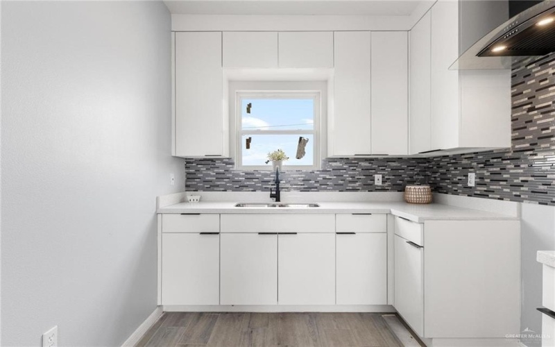 100 Yasmin Street, Weslaco, TX 78596, 3 Bedrooms Bedrooms, ,2 BathroomsBathrooms,Residential,For Sale,100 Yasmin Street,0,497090