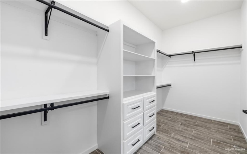 2908 Arboledas Drive, San Juan, TX 78589, 3 Bedrooms Bedrooms, ,2 BathroomsBathrooms,Residential,For Sale,2908 Arboledas Drive,0,497121