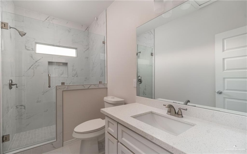 3216 E Alexa Street, Edinburg, TX 78542, 3 Bedrooms Bedrooms, ,2 BathroomsBathrooms,Residential,For Sale,3216 E Alexa Street,0,497134