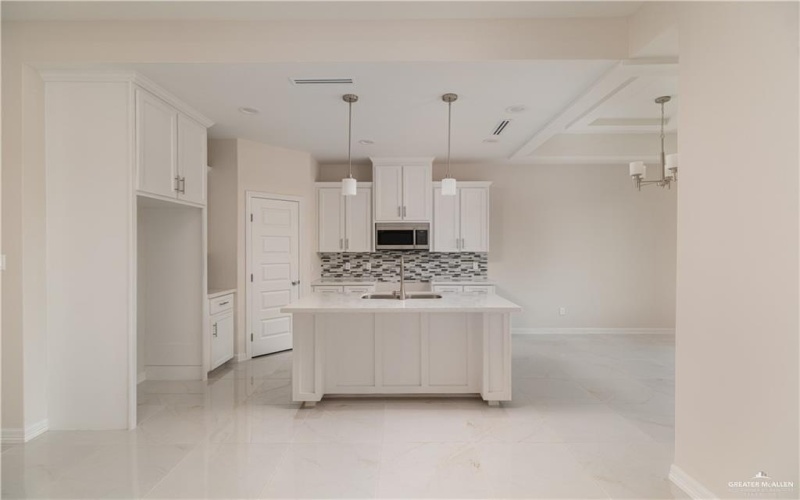 3216 E Alexa Street, Edinburg, TX 78542, 3 Bedrooms Bedrooms, ,2 BathroomsBathrooms,Residential,For Sale,3216 E Alexa Street,0,497134