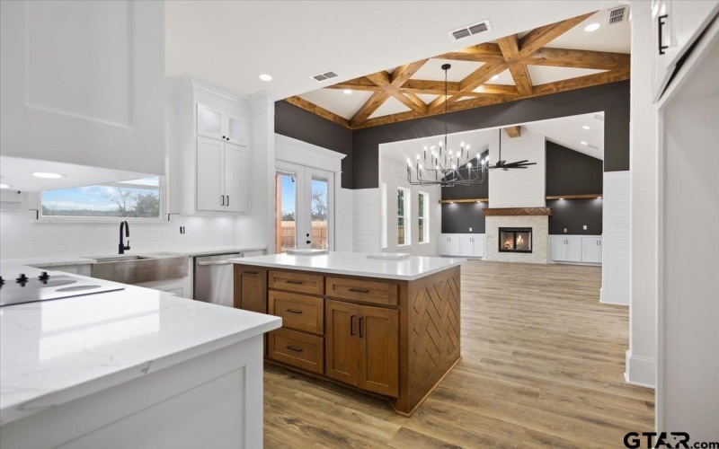 19395 Ridge Point Cir, Lindale, TX 75771, 4 Bedrooms Bedrooms, ,2 BathroomsBathrooms,Residential,For Sale,19395 Ridge Point Cir,0,26002928