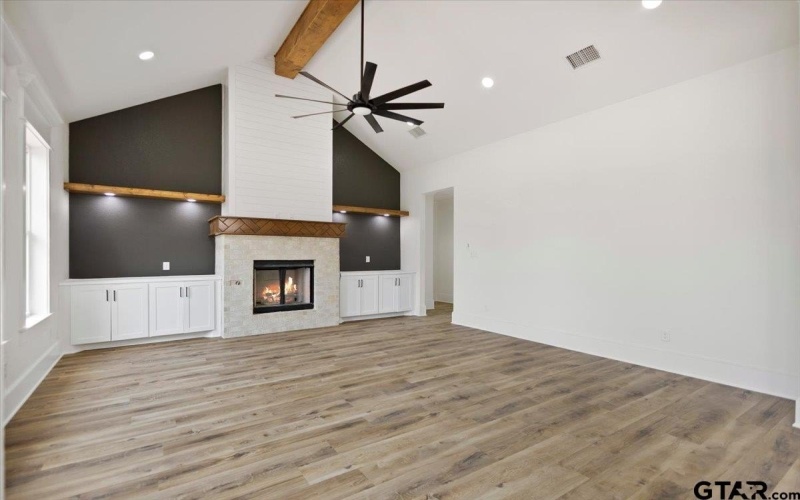 19395 Ridge Point Cir, Lindale, TX 75771, 4 Bedrooms Bedrooms, ,2 BathroomsBathrooms,Residential,For Sale,19395 Ridge Point Cir,0,26002928