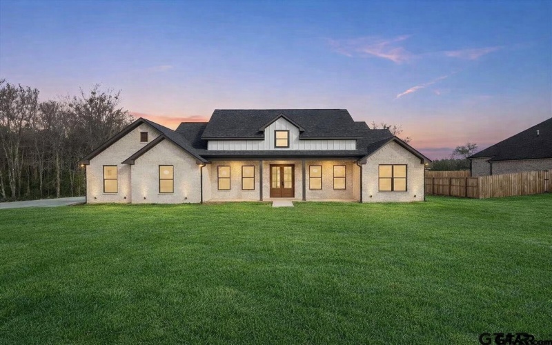 19395 Ridge Point Cir, Lindale, TX 75771, 4 Bedrooms Bedrooms, ,2 BathroomsBathrooms,Residential,For Sale,19395 Ridge Point Cir,0,26002928