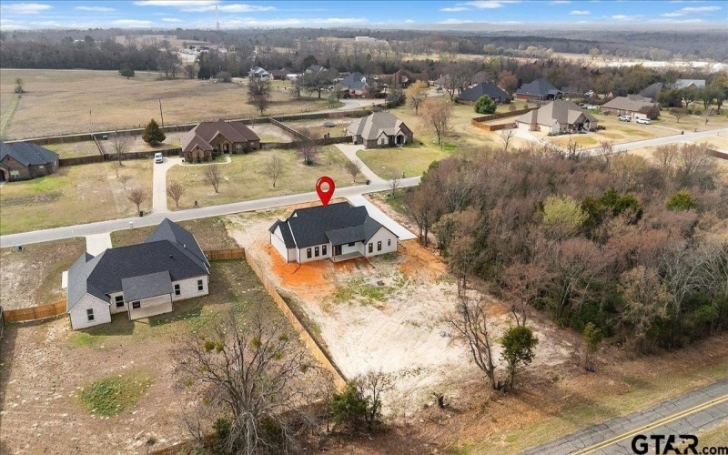 19395 Ridge Point Cir, Lindale, TX 75771, 4 Bedrooms Bedrooms, ,2 BathroomsBathrooms,Residential,For Sale,19395 Ridge Point Cir,0,26002928