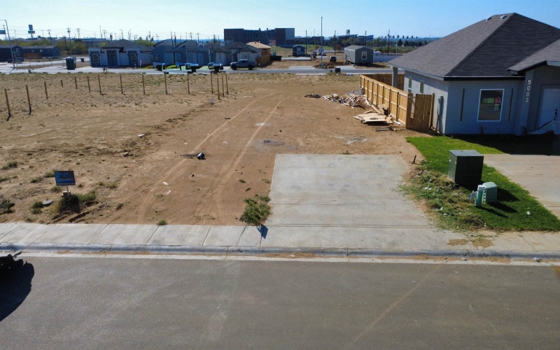 5060 Luna Grande Lp., Laredo, TX 78046, 4 Bedrooms Bedrooms, ,2 BathroomsBathrooms,Residential,For Sale,5060 Luna Grande Lp.,0,20261050