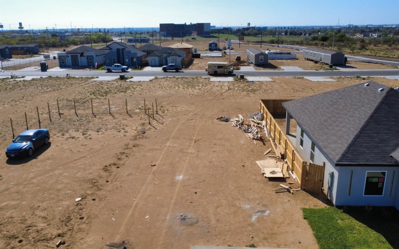 5060 Luna Grande Lp., Laredo, TX 78046, 4 Bedrooms Bedrooms, ,2 BathroomsBathrooms,Residential,For Sale,5060 Luna Grande Lp.,0,20261050