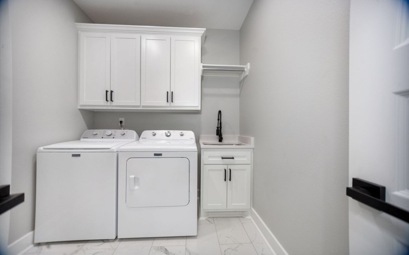 174 Rock Creek Drive, Nacogdoches, TX 75965, 3 Bedrooms Bedrooms, ,2 BathroomsBathrooms,Residential,For Sale,174 Rock Creek Drive,0,22501918