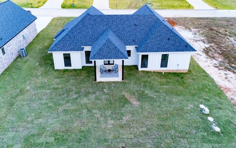 174 Rock Creek Drive, Nacogdoches, TX 75965, 3 Bedrooms Bedrooms, ,2 BathroomsBathrooms,Residential,For Sale,174 Rock Creek Drive,0,22501918