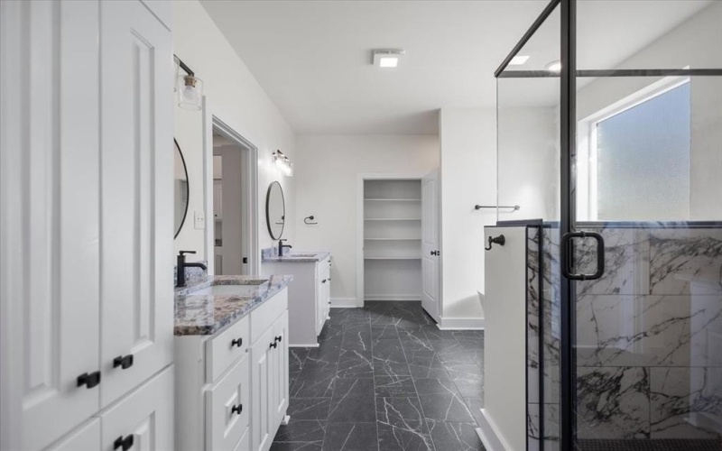 24110 Sun Ridge Road, Lindale, TX 75771, 3 Habitaciones Habitaciones , ,3 BañosBaños,Residential,En Venta,24110 Sun Ridge Road,0,21172544