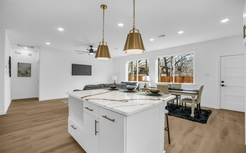 139 Forest Oaks Drive, Gun Barrel City, TX 75156, 3 Bedrooms Bedrooms, ,2 BathroomsBathrooms,Residential,For Sale,139 Forest Oaks Drive,0,21190791