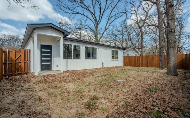 139 Forest Oaks Drive, Gun Barrel City, TX 75156, 3 Bedrooms Bedrooms, ,2 BathroomsBathrooms,Residential,For Sale,139 Forest Oaks Drive,0,21190791