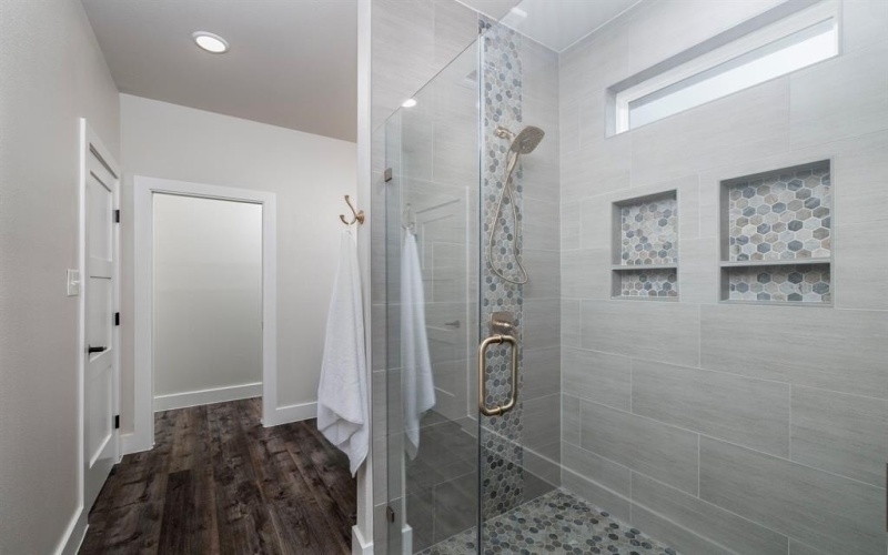 621 Oaklawn Drive, River Oaks, TX 76114, 4 Habitaciones Habitaciones , ,3 BañosBaños,Residential,En Venta,621 Oaklawn Drive,0,21192643