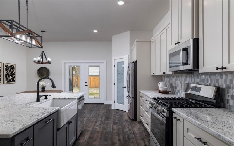 621 Oaklawn Drive, River Oaks, TX 76114, 4 Habitaciones Habitaciones , ,3 BañosBaños,Residential,En Venta,621 Oaklawn Drive,0,21192643