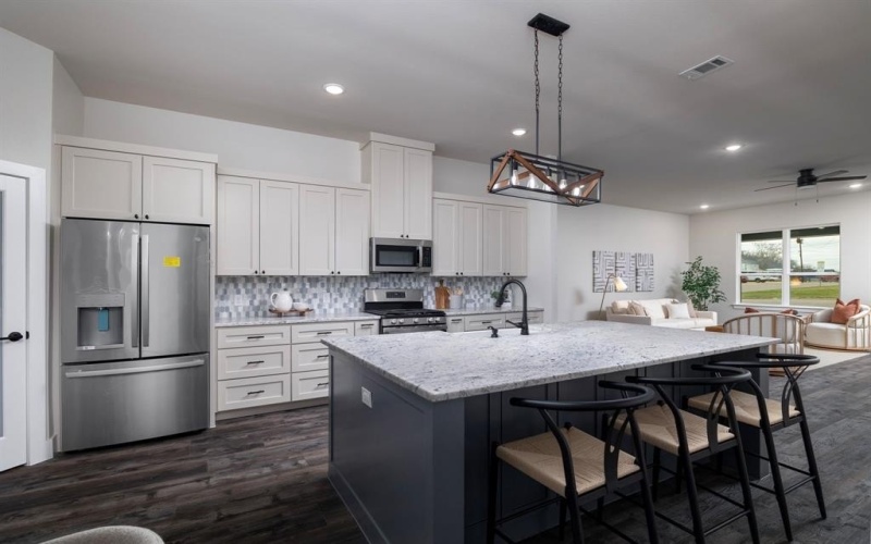 621 Oaklawn Drive, River Oaks, TX 76114, 4 Habitaciones Habitaciones , ,3 BañosBaños,Residential,En Venta,621 Oaklawn Drive,0,21192643