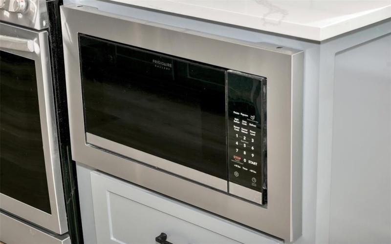 2901 W Washington Street, Denison, TX 75020, 4 Bedrooms Bedrooms, ,3 BathroomsBathrooms,Residential,For Sale,2901 W Washington Street,0,21194917