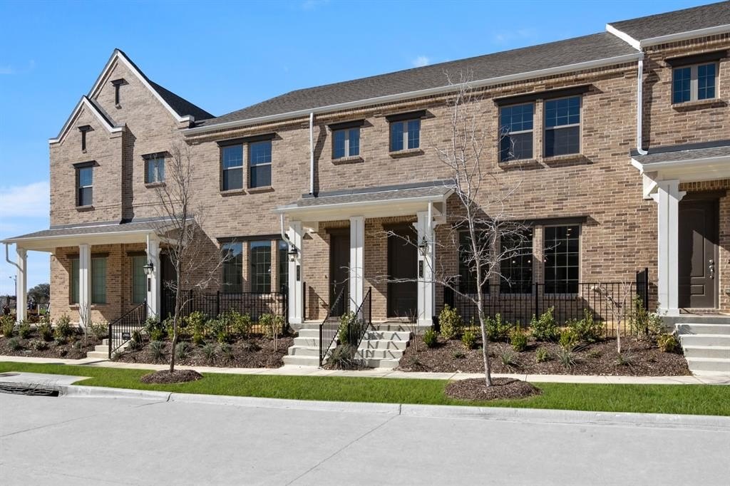 629 Redwood Way, Mansfield, TX 76063, 3 Bedrooms Bedrooms, ,2 BathroomsBathrooms,Residential,For Sale,629 Redwood Way,0,21194947