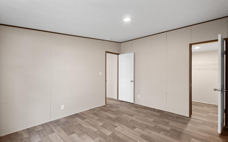 107 Valley Street, Bridgeport, TX 76426, 4 Habitaciones Habitaciones , ,2 BañosBaños,Residential,En Venta,107 Valley Street,0,21194967