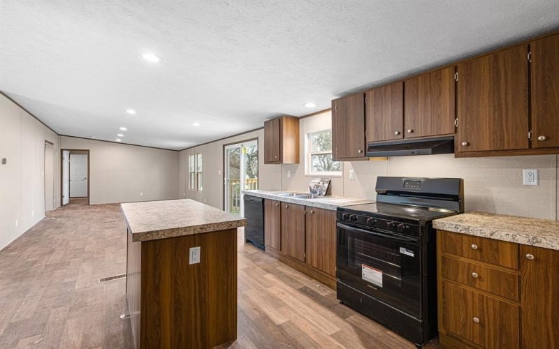 107 Valley Street, Bridgeport, TX 76426, 4 Habitaciones Habitaciones , ,2 BañosBaños,Residential,En Venta,107 Valley Street,0,21194967