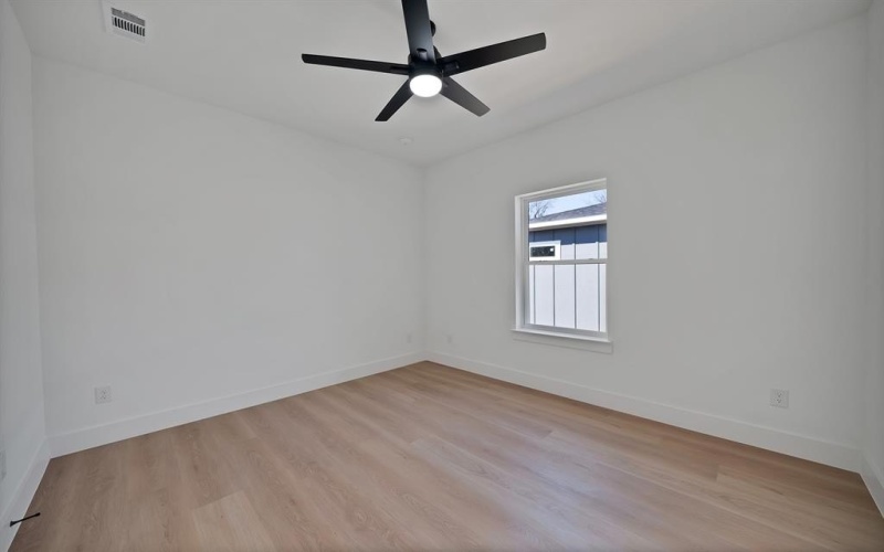 1405 Barry Avenue, Dallas, TX 75223, 3 Bedrooms Bedrooms, ,2 BathroomsBathrooms,Residential Multi Family,For Sale,1405 Barry Avenue,0,21194974