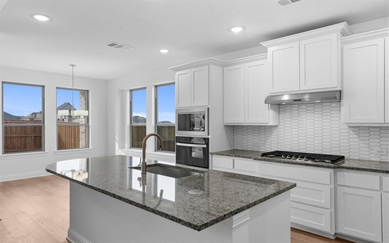 609 Dublin Drive, Celina, TX 75009, 5 Bedrooms Bedrooms, ,6 BathroomsBathrooms,Residential,For Sale,609 Dublin Drive,0,21195053