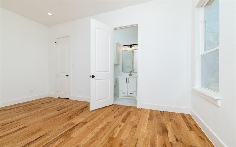 948 County Road 414, Cleburne, TX 76031, 4 Bedrooms Bedrooms, ,3 BathroomsBathrooms,Residential,For Sale,948 County Road 414,0,21195112